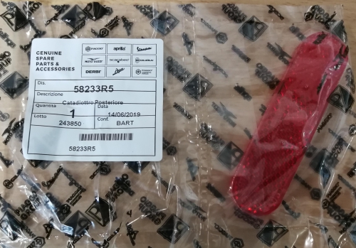 Reflector for rear bumper